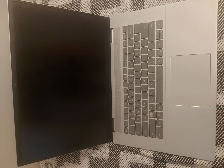 Dell Inspiron 16 Plus 120Hz  RTX4060 I7-13620H 32GB DDR5(4800) 1TbNVMe