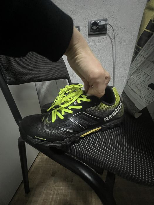 Чорні кросівки reebok оригінал