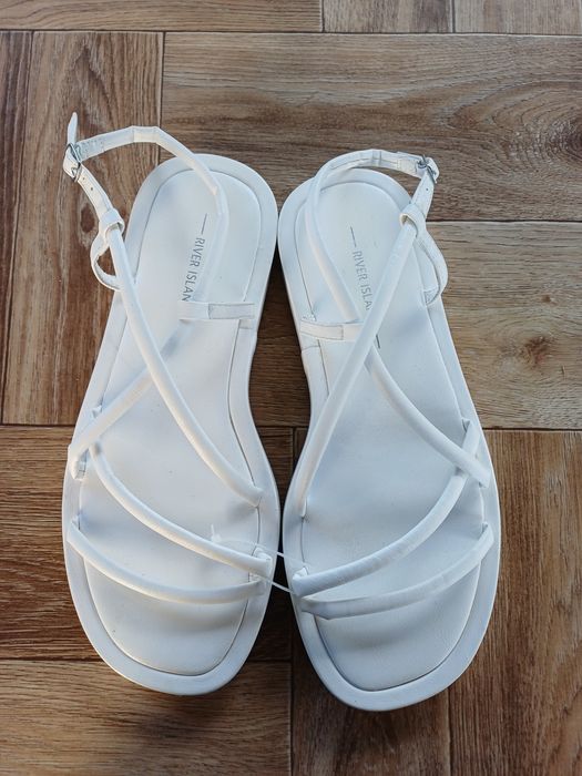 Białe płaskie sandały damskie 41 River Island