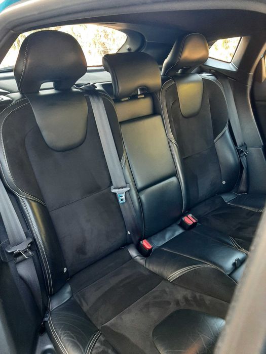 Volvo V40 1.6 D2 R-Design 2013