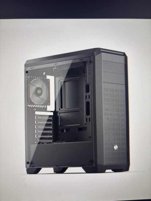 Komputer gamingowy stacjonarny