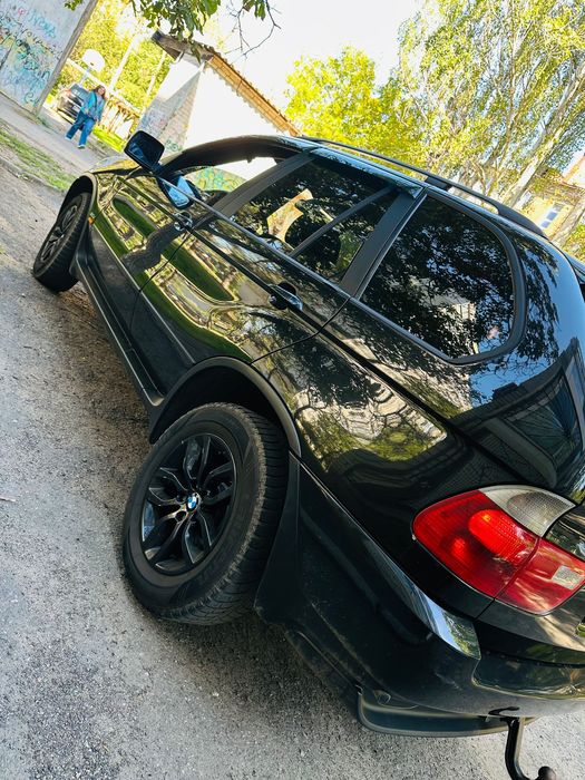 Продам BMW x5 e 53