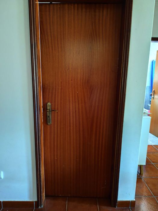 6 Conjunto porta e puxador