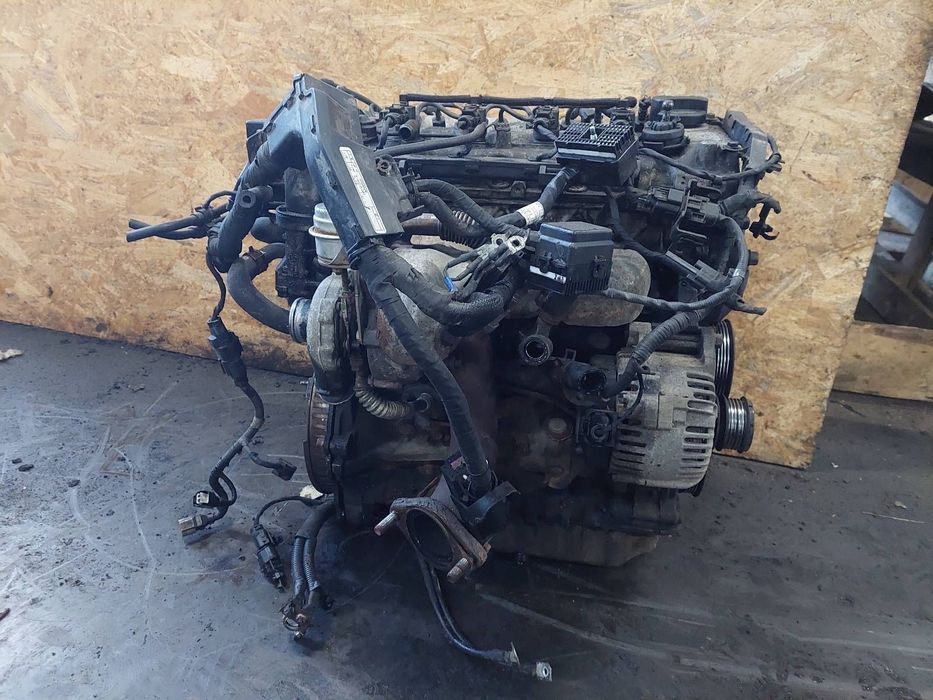 SILNIK OSPRZĘT KOMPLETNY HYUNDAI I30 I 1.6 CRDI 90 KM D4FB 0445110256