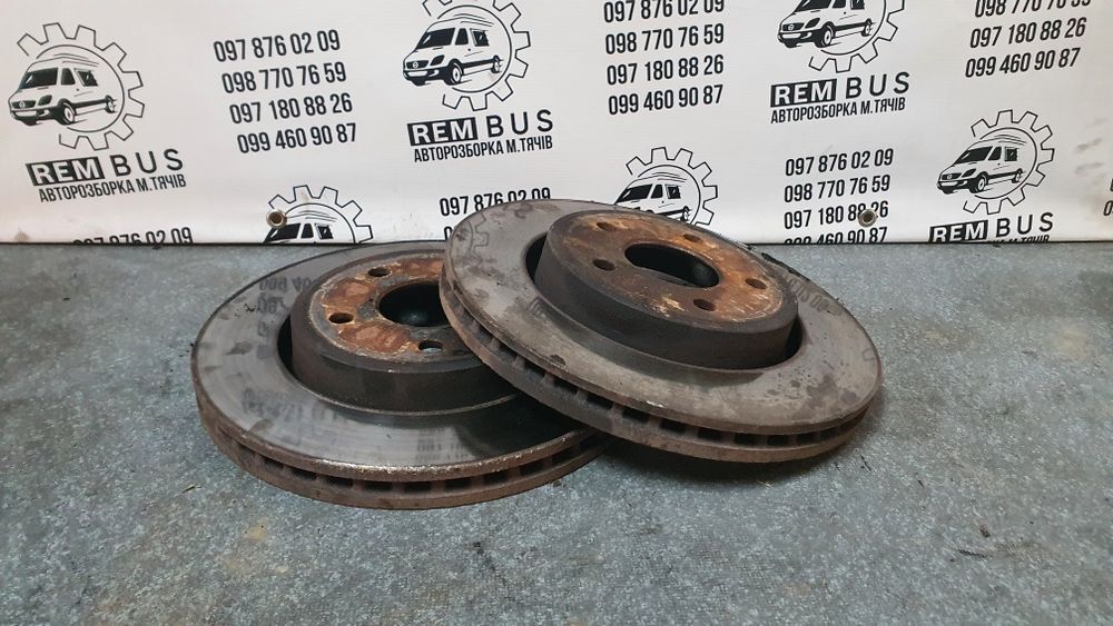 Передній тормозний диск jeep grand cherokee 2005-2010