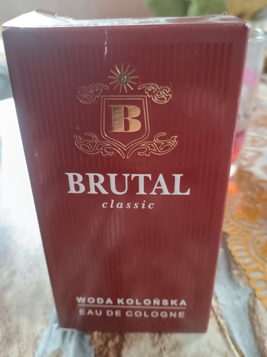 że mam wodę po goleniu brutal