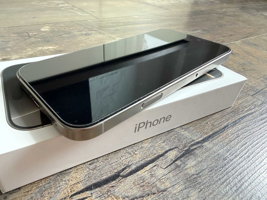 iPhone 16 PRO MAX 256GB - Jak NOWY, bateria 97%, - ORYGINALNY komplet - TYTAN Naturalny