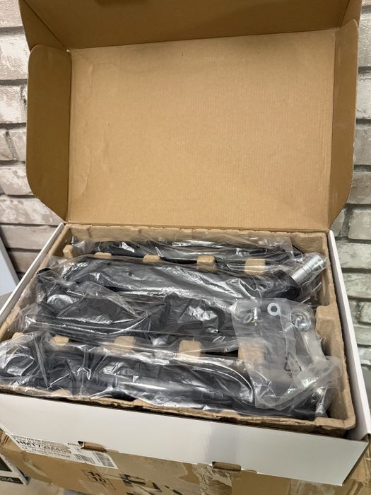 Подставка  Vesa для 2-х мониторов