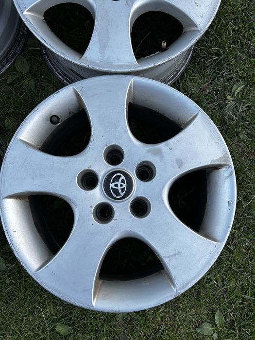 Диски Nissan R16 5х114.3