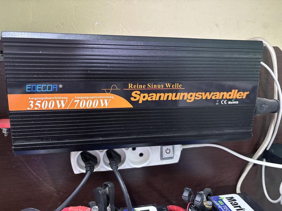 Комплект: 3.5 кВт/7кВт Інвертор + 3x140 Аh GEL Акумулятори + 2 зарядки