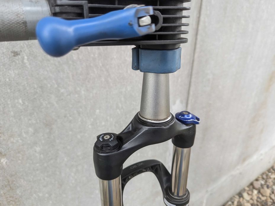 Вилка RockShox XC30