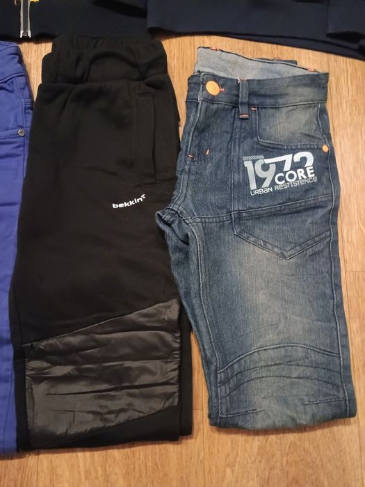 Bluzy i Spodnie chłopięce r. 134/140