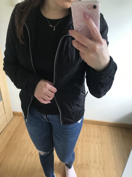 Kurtka przejsciowa bershka S
