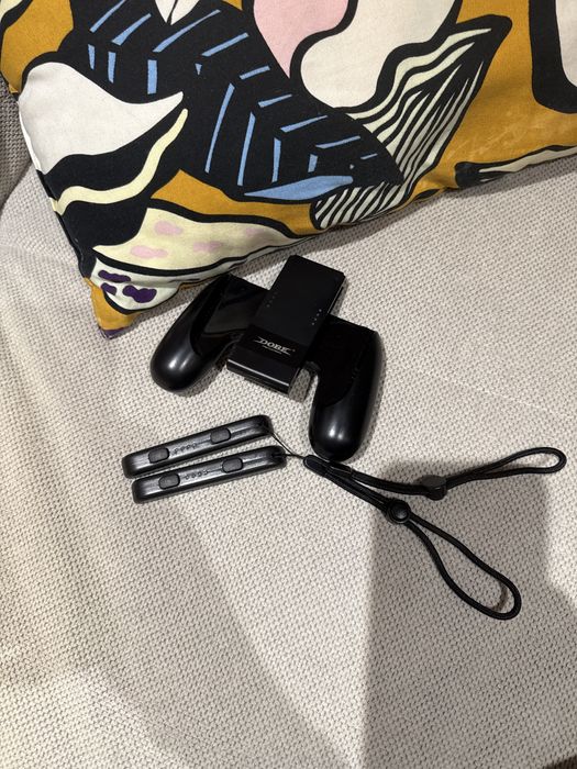 Kontroler joy con grip uchwyt ładujący strap pasek na ręke