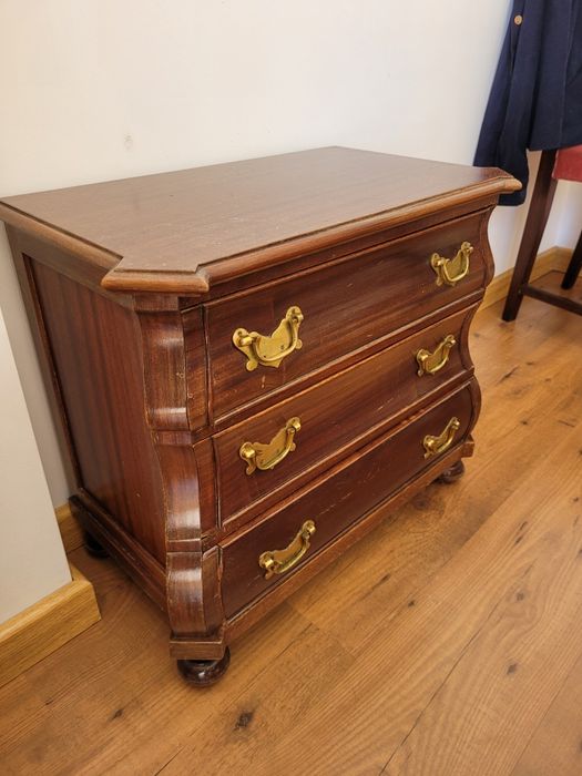 Mini cómoda  - Móvel de apoio.