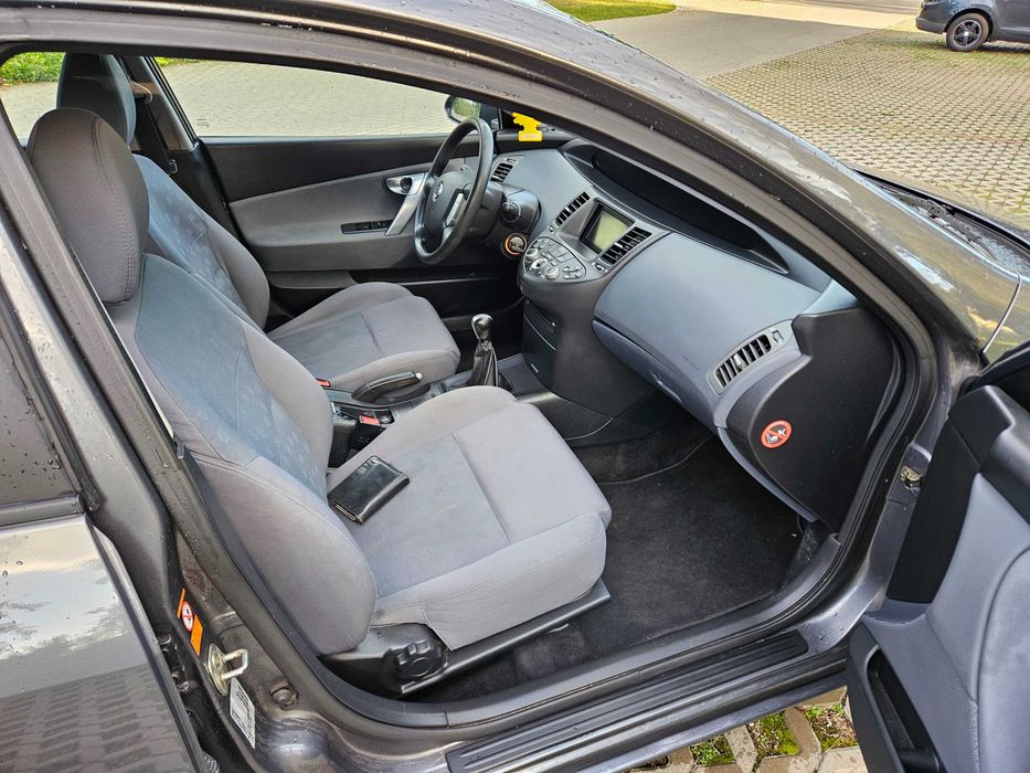 Nissan Primera P 12 1.8 benzyna.
