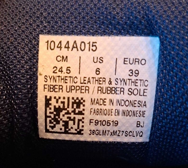 Волейбольне взуття Asics оригінал