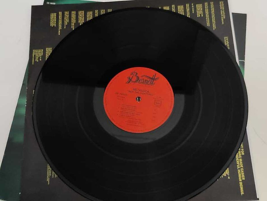Vinil Metallica - Ride the Lightning SB18026 Bernett Capa verde 1984