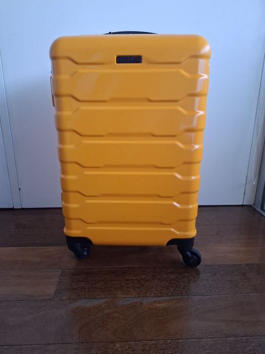 Mala de viagem nova