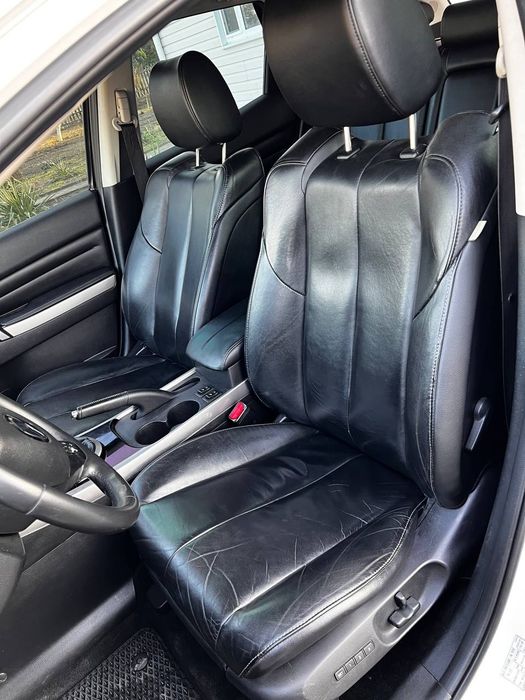 Mazda CX-7 2.2 дизель. Механіка.