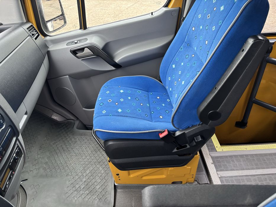 Sprinter 516 m3 22 місць