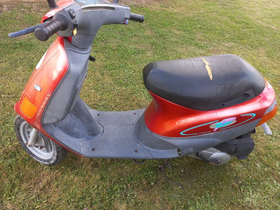 Скутер Piaggio zip50