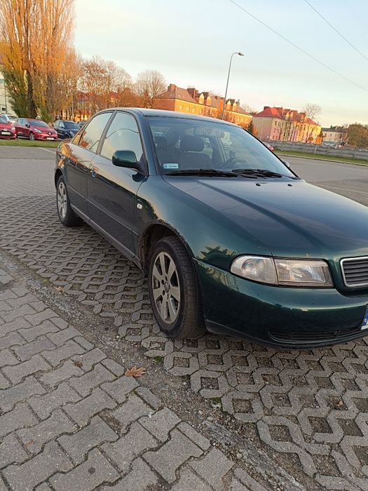 Audi A4 B5 97 rok 1,8 turbo z gazem sprzedam lub zamienię