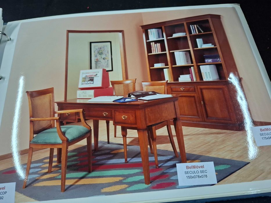Escritório em cerejeira