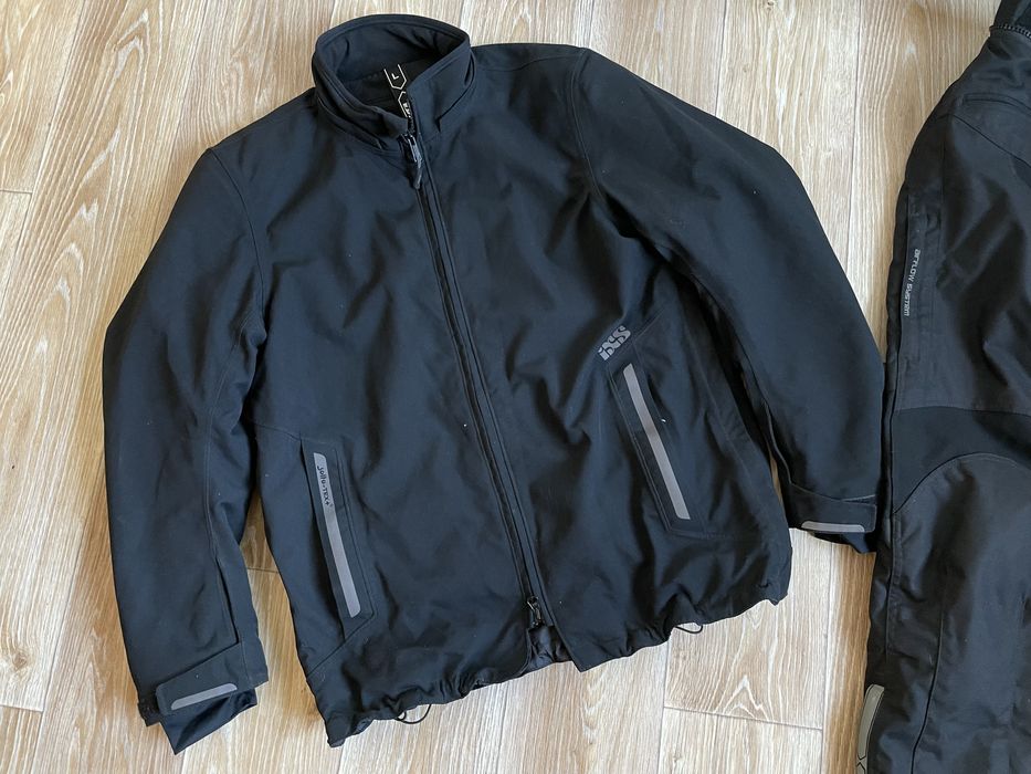 IXS ETON ST-Plus.Топова водонепроникна мотокуртка!Стан нової! L розмір