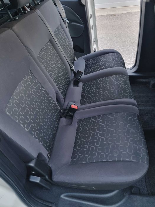 Carrinha Fiat doblo