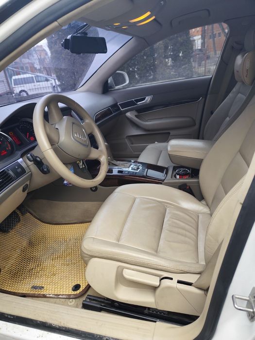 Audi a6c6 Об'єм двигуна: 2.4