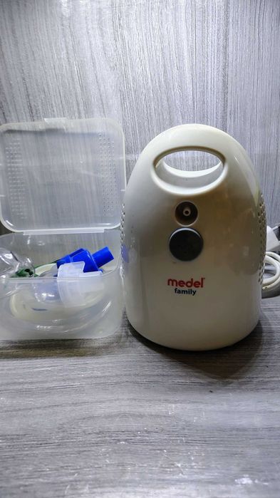 Inhalator pneumatyczno-tłokowy Medel Family