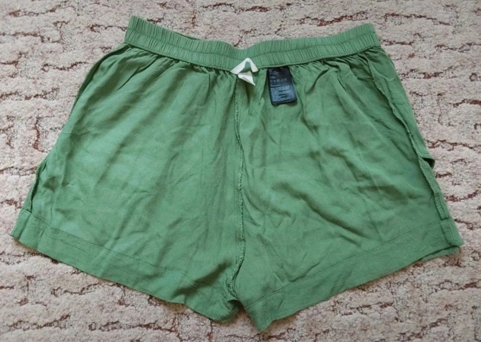 Szorty  H&M żelony