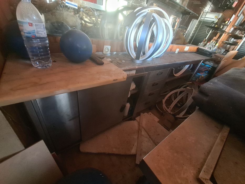 2 balcões restauração inox