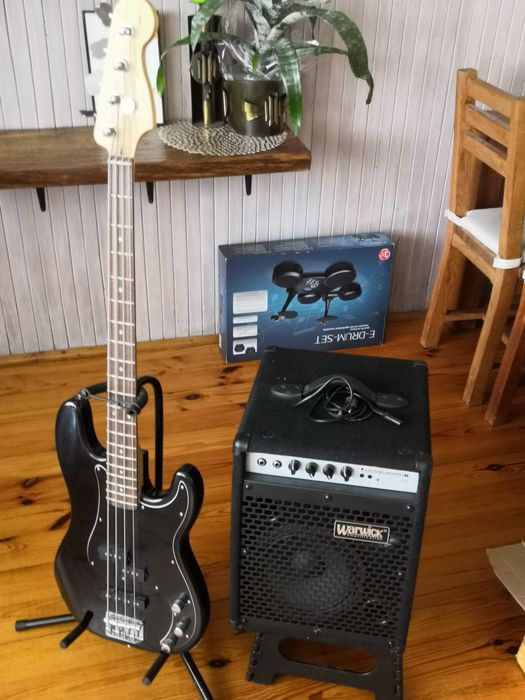 Squier Bass precision warwick bc20