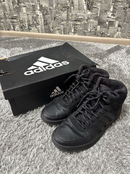 Зимові кросівки adidas hoops 2.0 mid