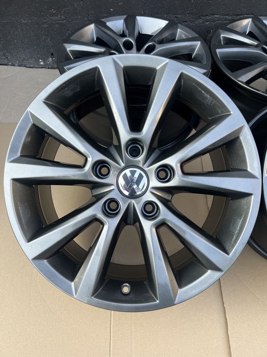 Диски р18 5/130 ет53 Volkswagen Touareg original