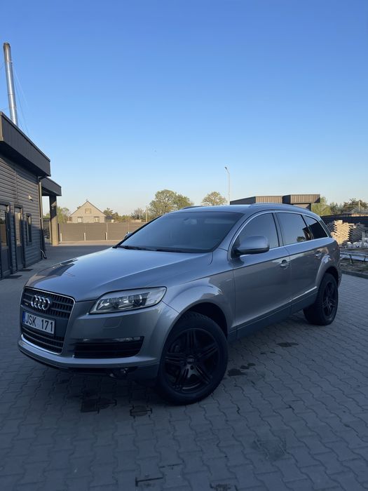 Продам Ауди Q7 Нерозмитнену