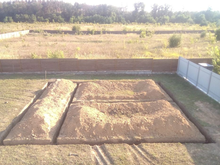 Фундаментів роботи.Моноліт.