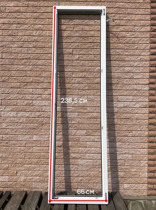 REHAU балконні металопласт двері 236,5х66 см двокамерний склопакет