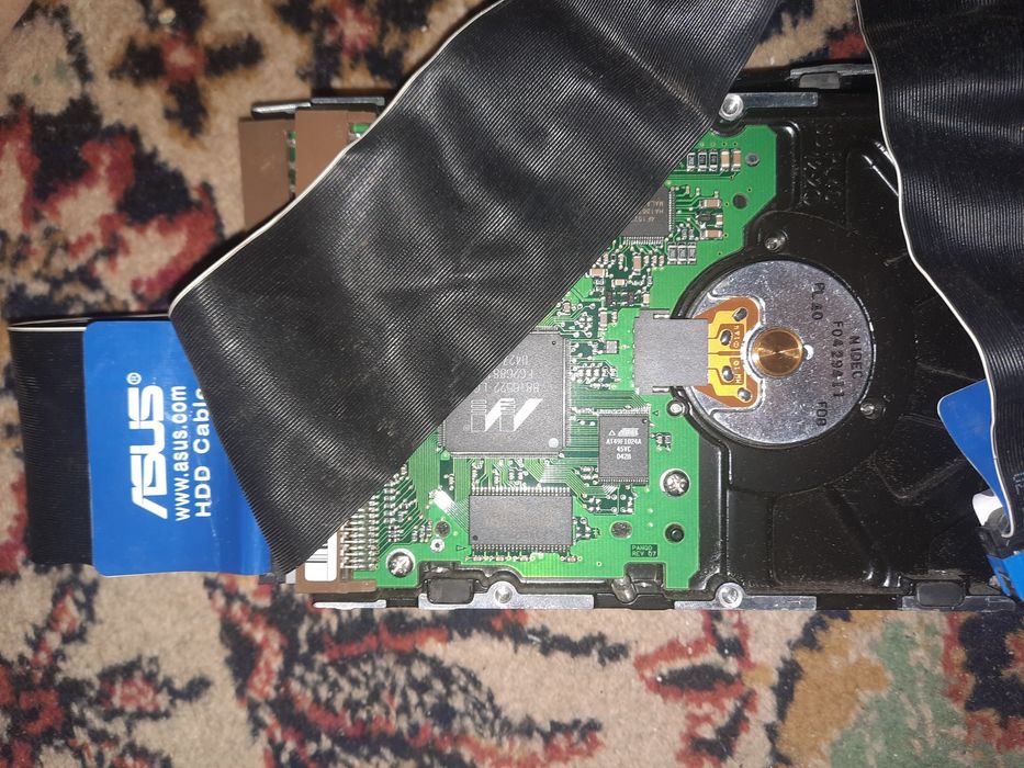 Продам  жесткий диск