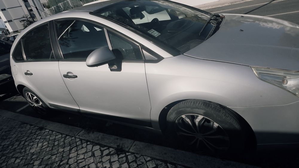 CITROËN C4  1.4 16V Gasolina — photo 2