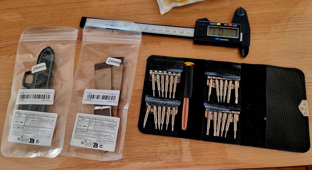 Só até fim de mês Vendo acessórios para trocar pulseiras de relogios etc