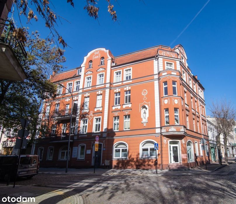 Kamienica dochodowa stan dobry 9 Mieszkań 2 Lokale