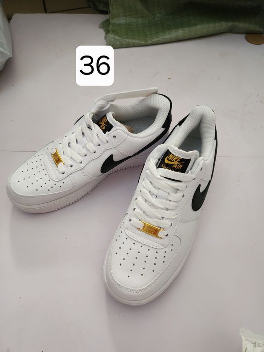 Nike Air Force 1 '07 białe sneakersy damskie 36