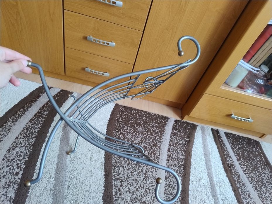 Gazetownik metalowy gazetownik ozdobny