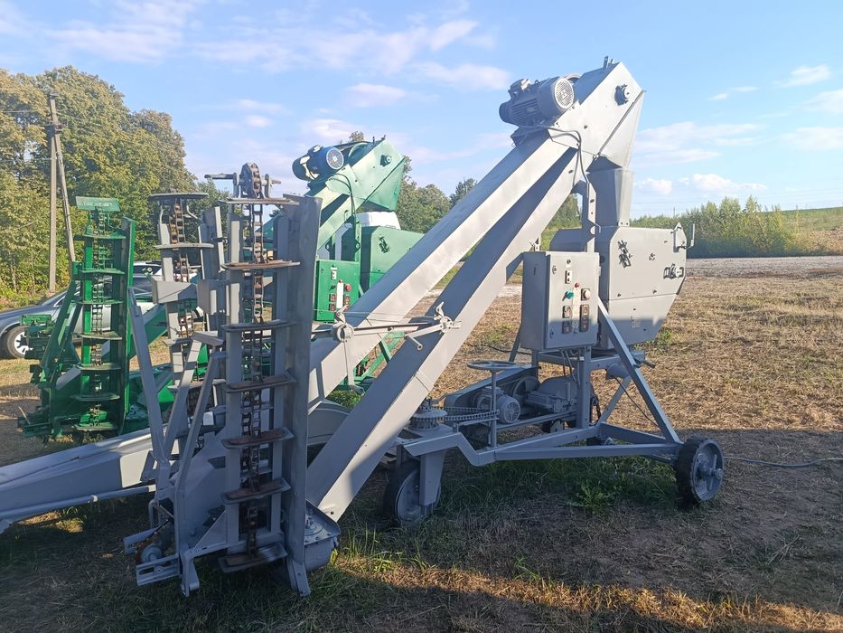 Продам зернопогрузчик Зм-60 А.Зерномет