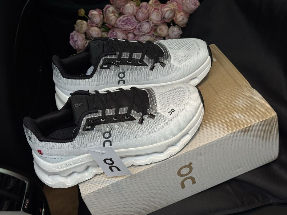 Кросівки On Cloudtilt