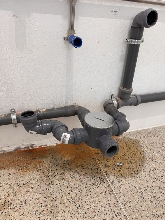 Canalizador em Venda do Pinheiro e Mafr