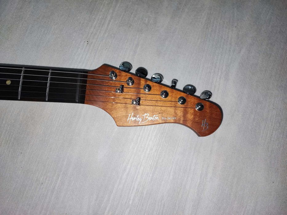 HARLEY BENTON ST-MODERN PLUS HSS SBBL gitara stratocaster - ustawiona